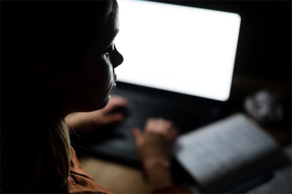 Remote, Rogue, and Risky: The Shadow IT Epidemic