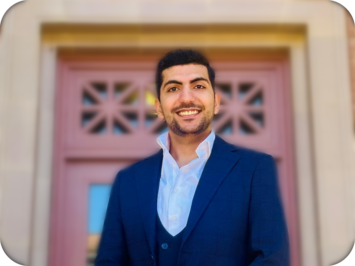 Director: Moe Mowlai