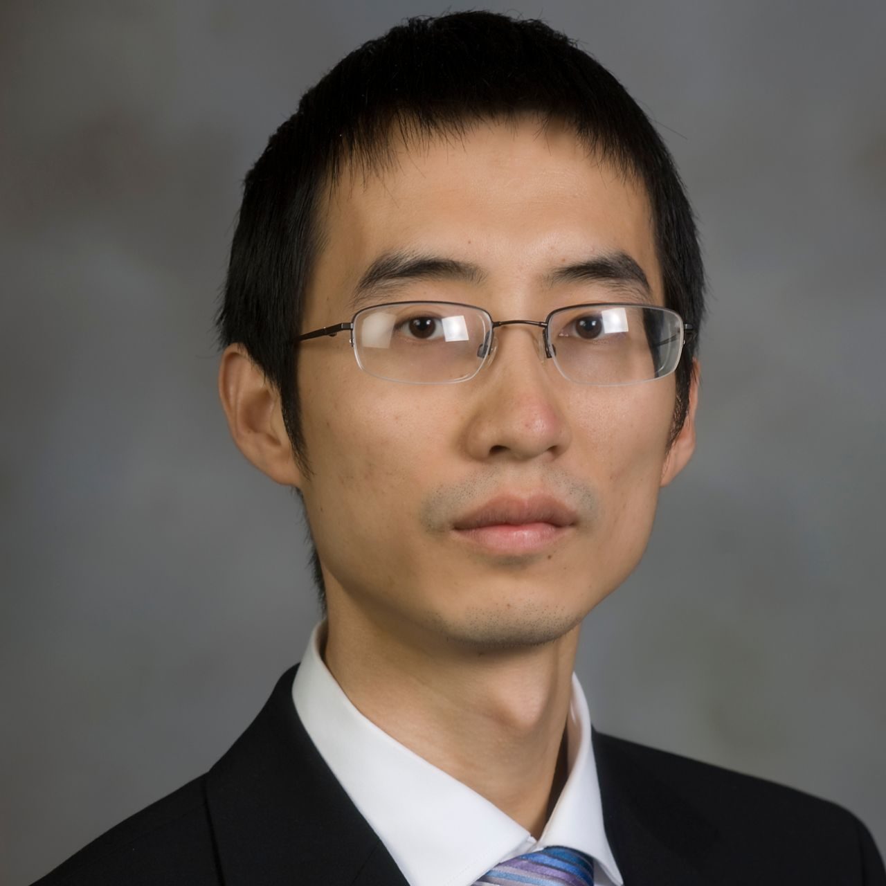 Yili_Hong.jpg