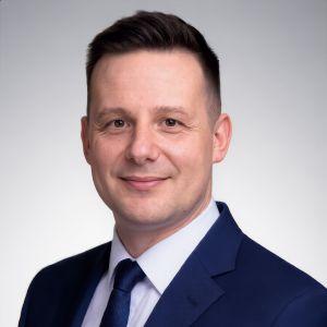 Christopher Hanna (Director, Social Capital Advisory)