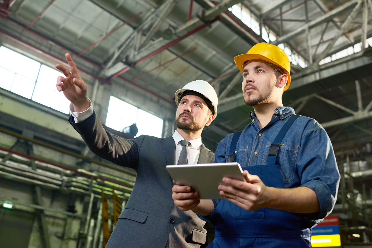 Engineers-Planning-at-Factory-936149030_1256x838.jpeg