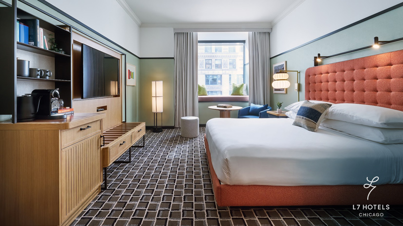 L7 Chicago Bedroom