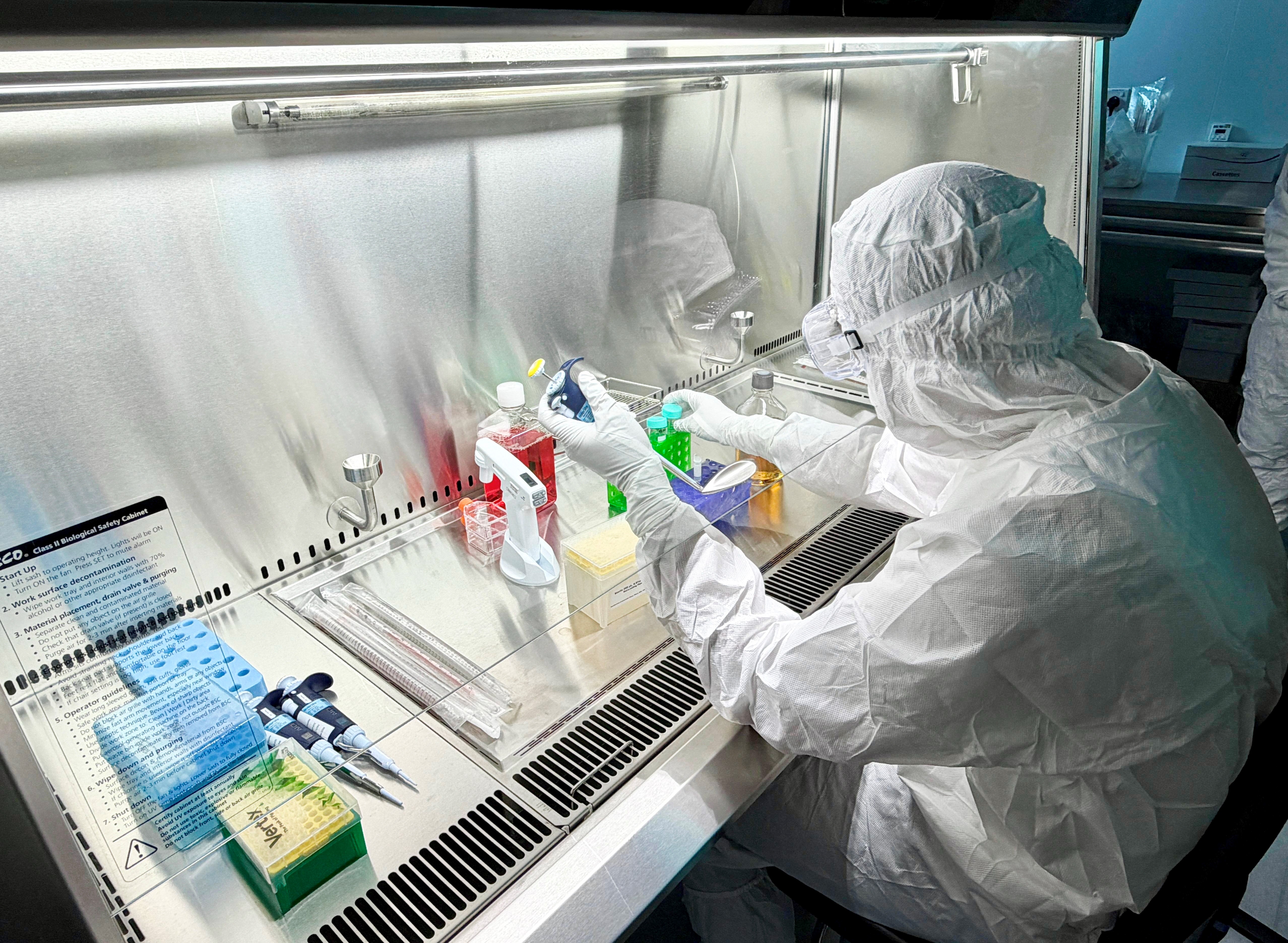 ISCT–ACTRIS 2-Day GMP Laboratory Bootcamp Training Image