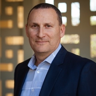 Headshot of Steven Feldman