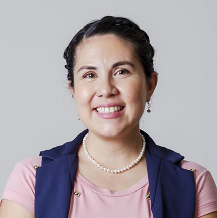 Headshot of Lilia headshot