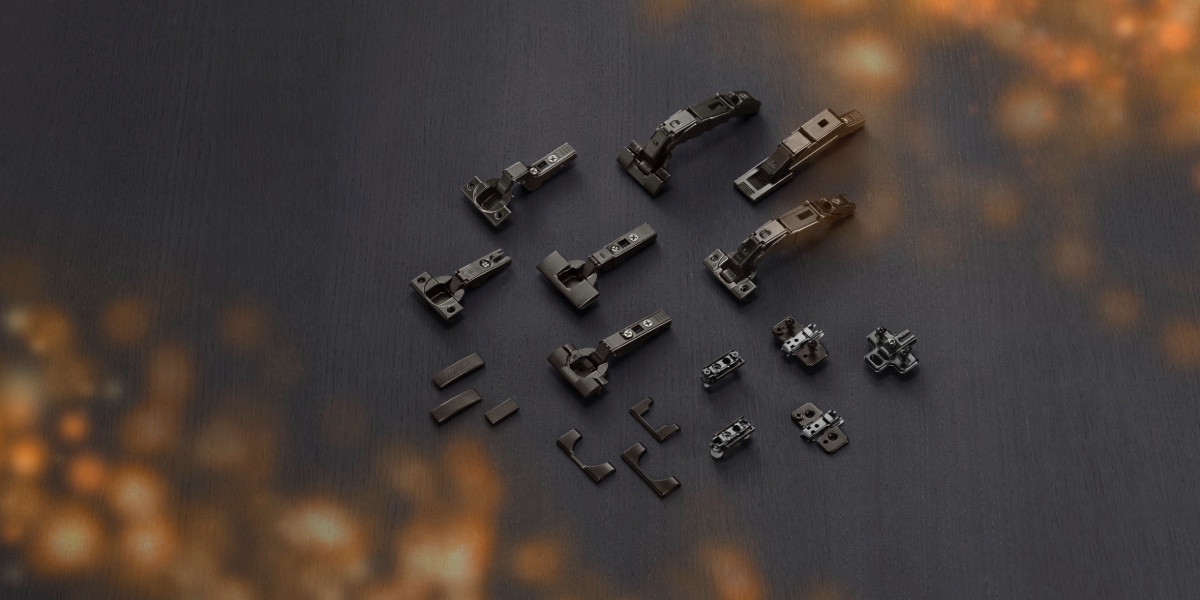 Blum Motion in Stylish Black