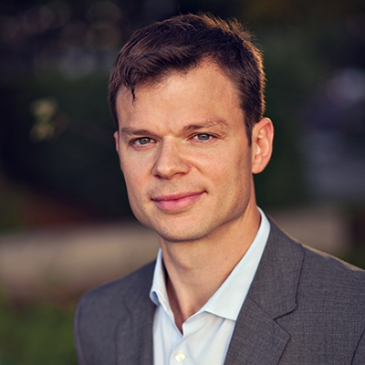 Parfitt Matt Headshot 2017 400x400.jpg