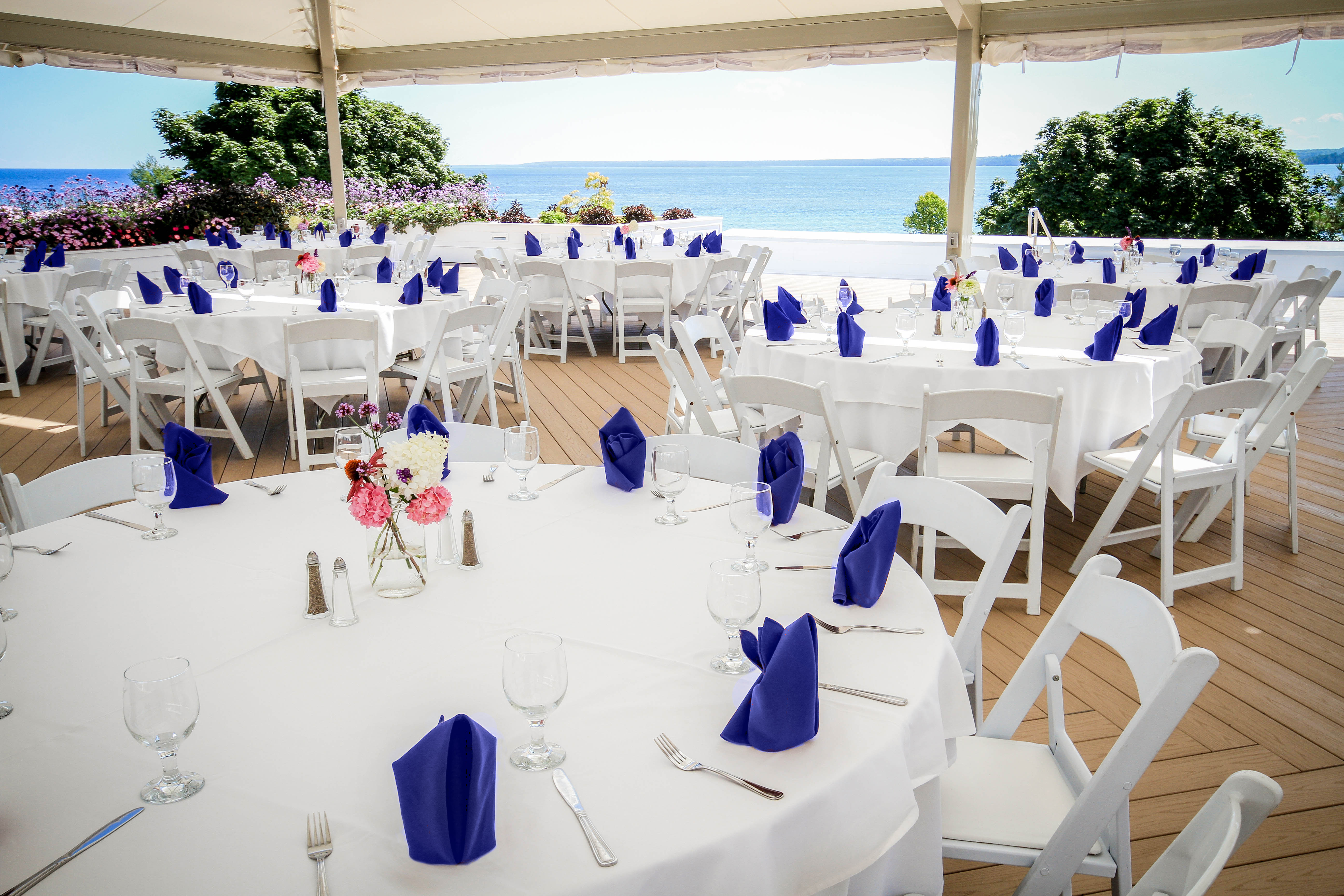 Promenade Deck setup