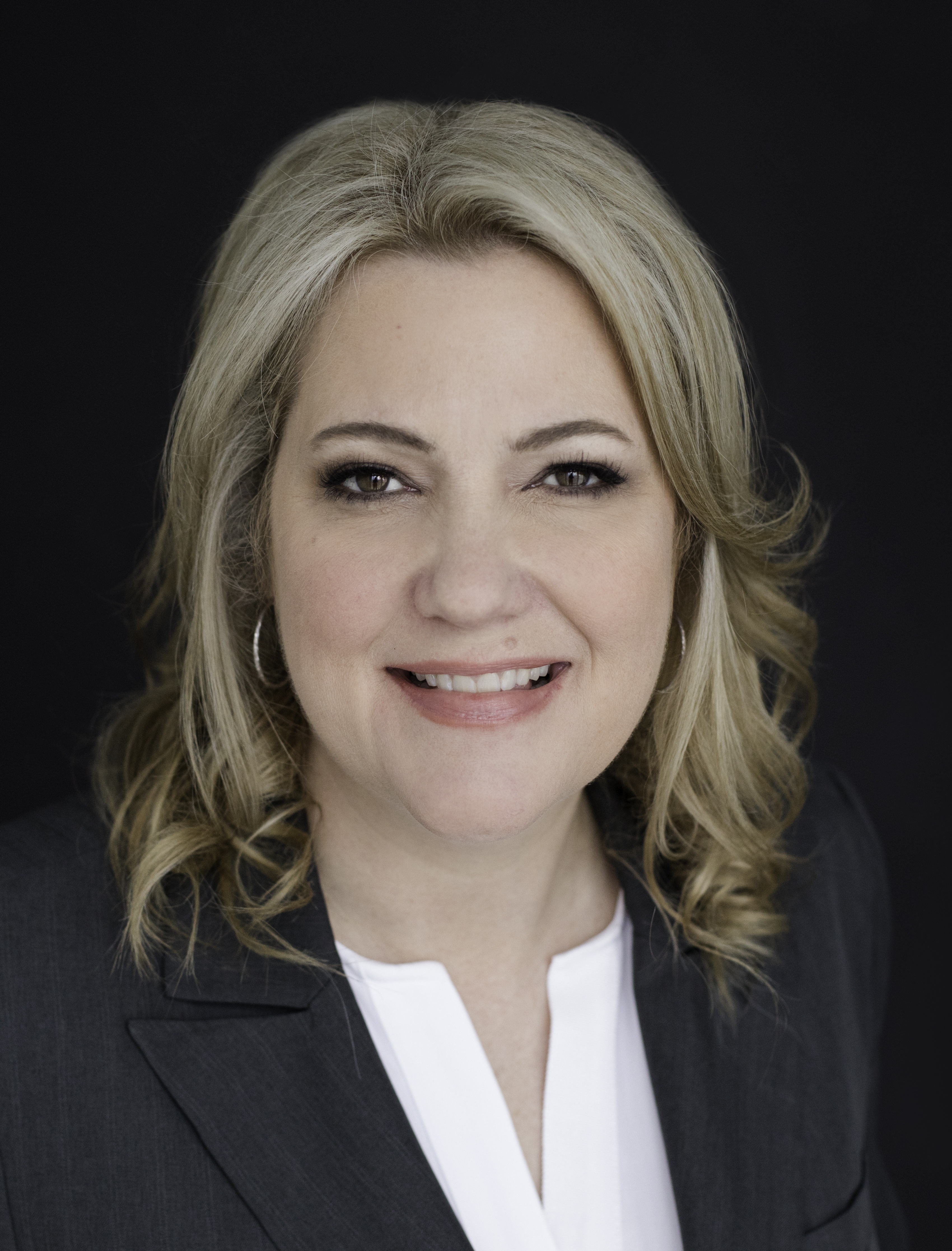 Sandy Gerber headshot