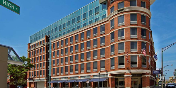 Hampton Inn & Suites Columbus Downtown