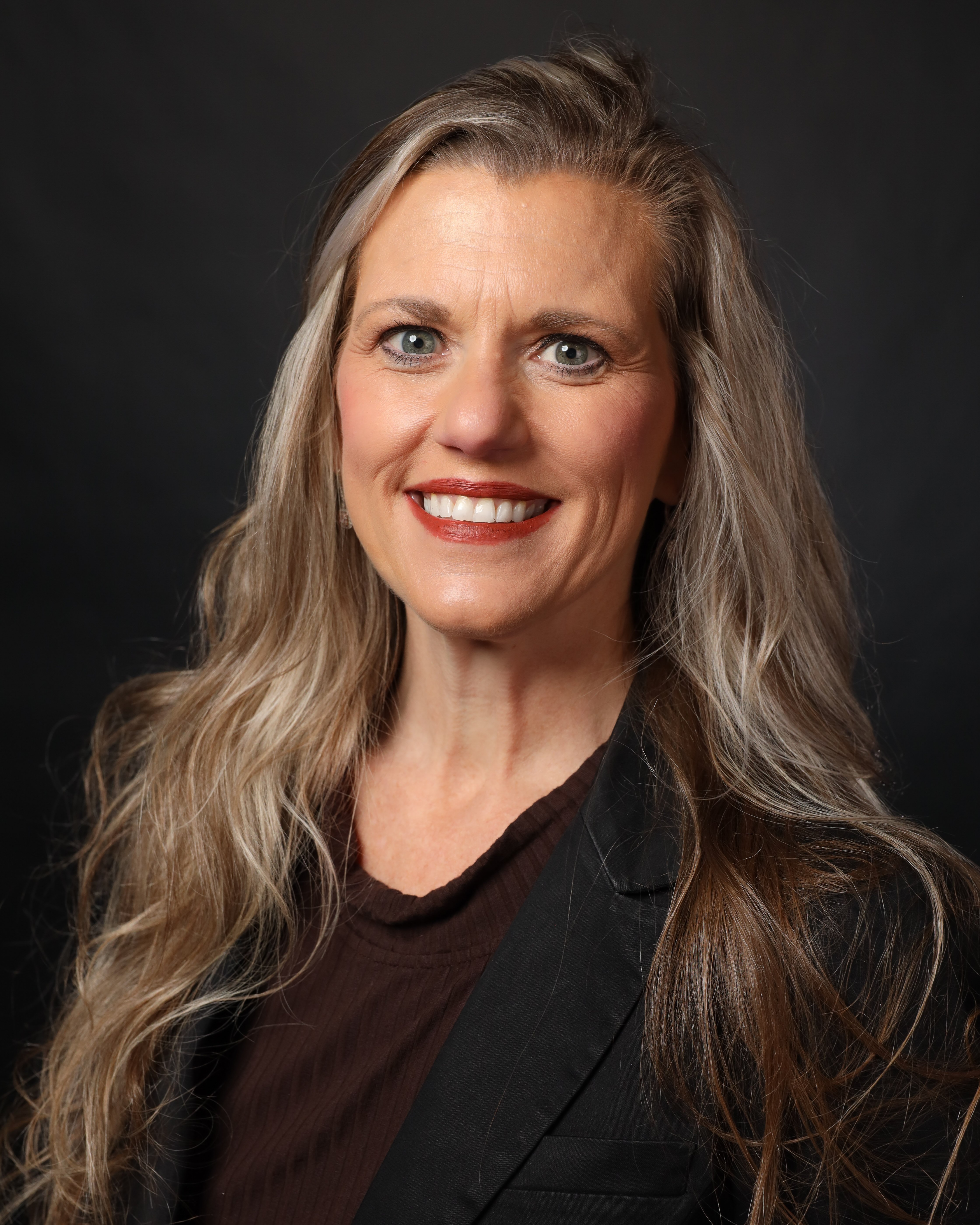 carrie reddick headshot