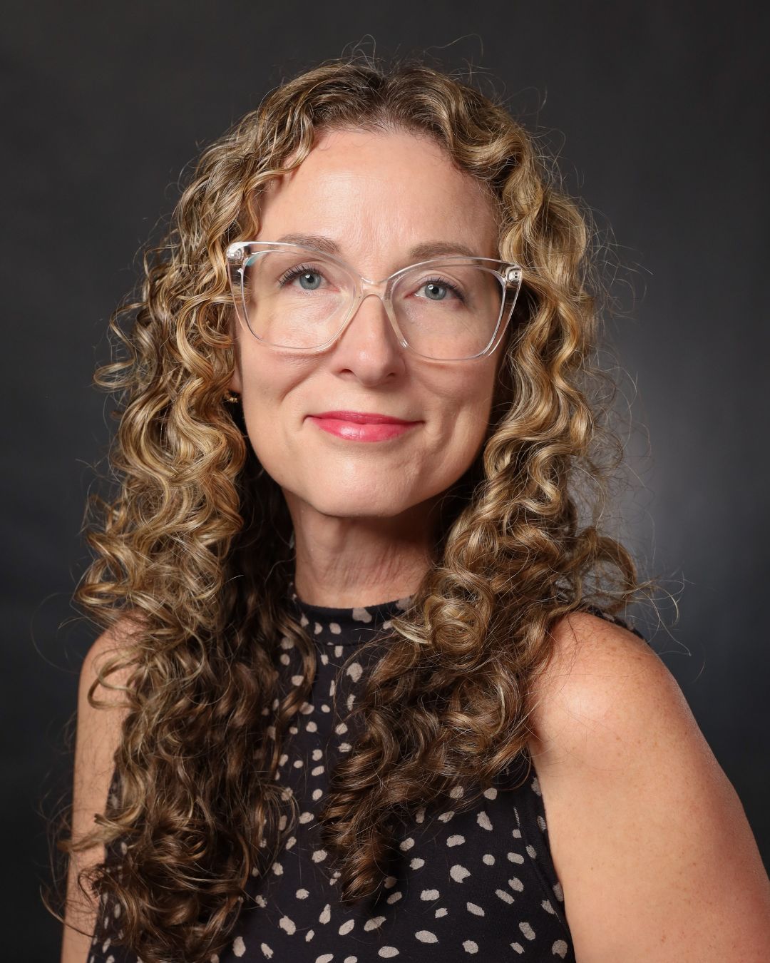 angela raper headshot