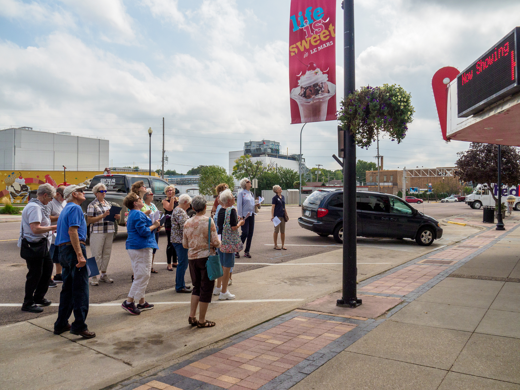 SoMS on the Downtown Historical Scavenger Hunt. SoMS on the Downtown Historical Scavenger Hunt.