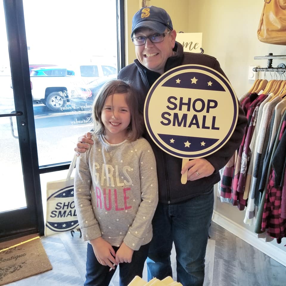 Small_Business_Saturday_shoppers_at_Love_Couture_Boutique_-_Selah_WA.jpg