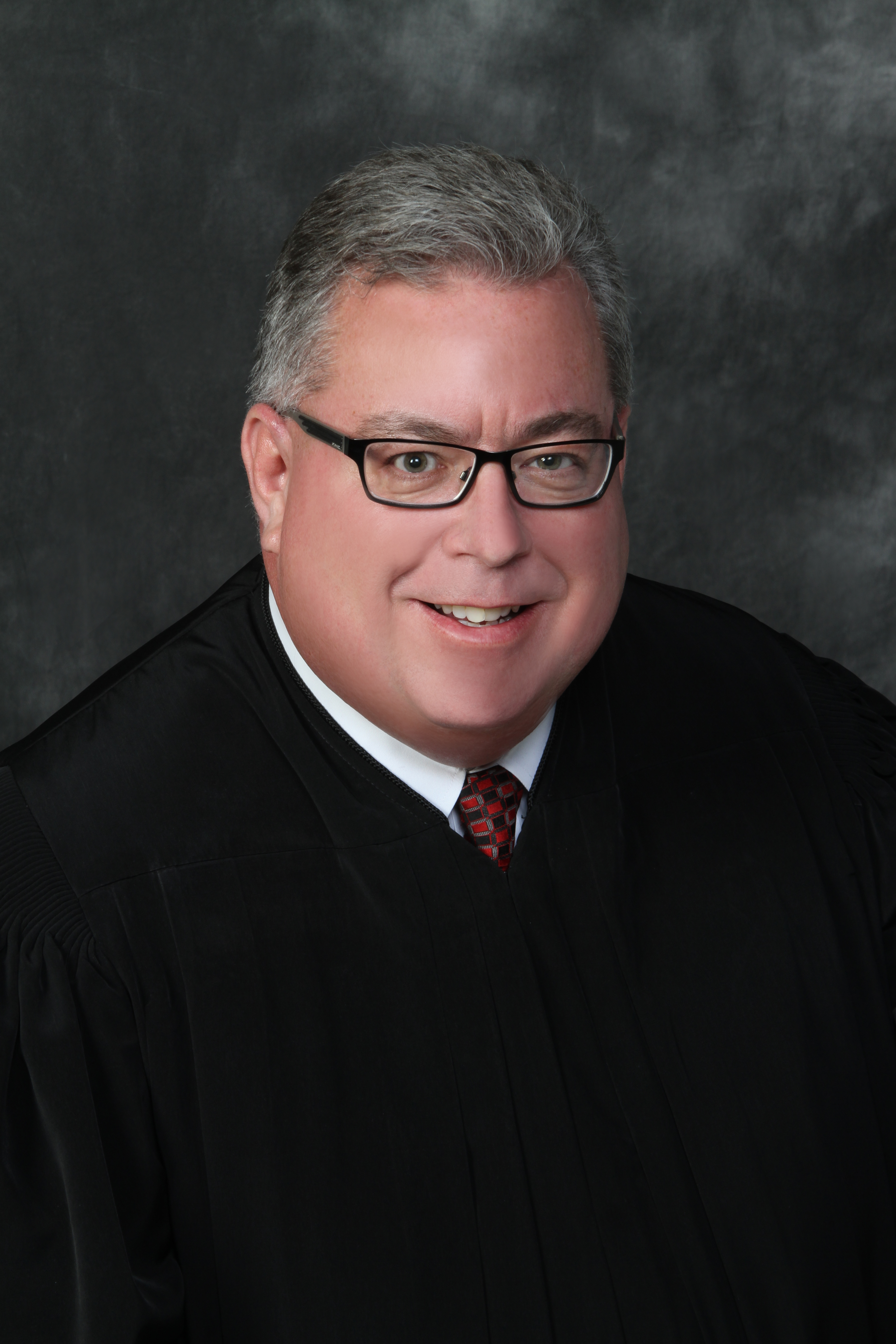 Fed_Courts_Comm_Knepp_James.jpg