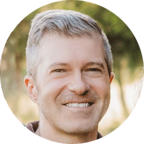 A close-up of a person smiling

AI-generated content may be incorrect.