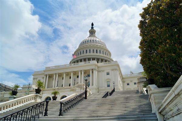 Looking up the front stairs to the US Capitol 