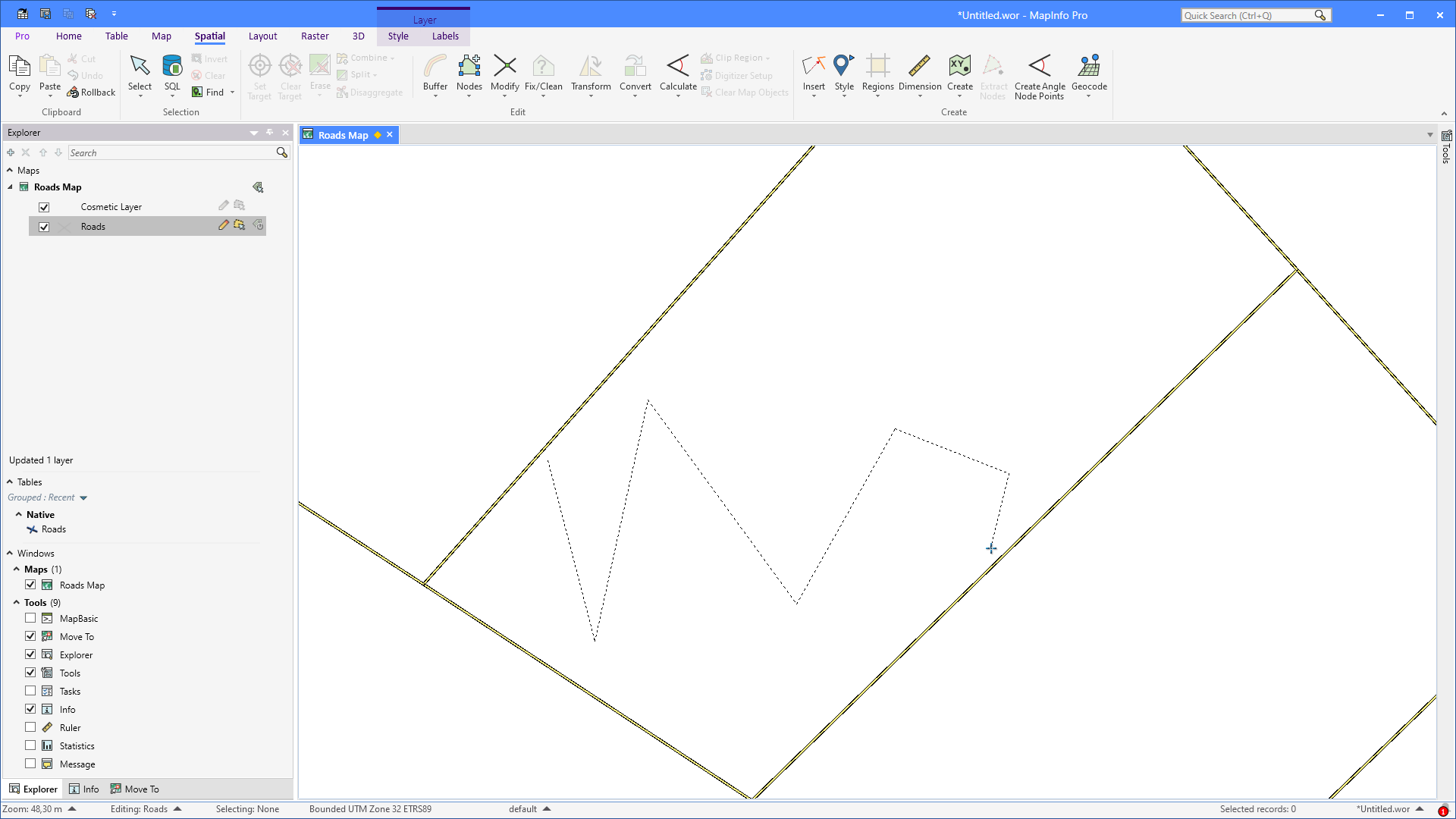 MapBasic Monday: Extending Polyline to Intersection | MapInfo Pro