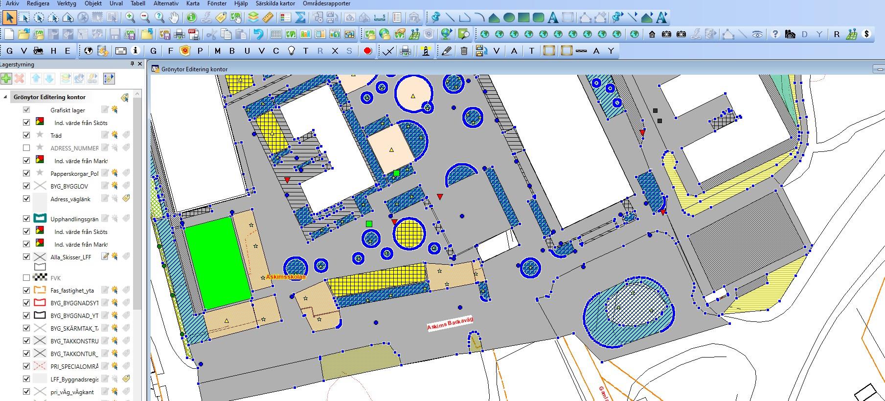 Customizing the 64 ribbon interface | MapInfo Pro