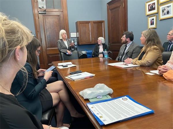 PSE meets with Sen. Patty Murray