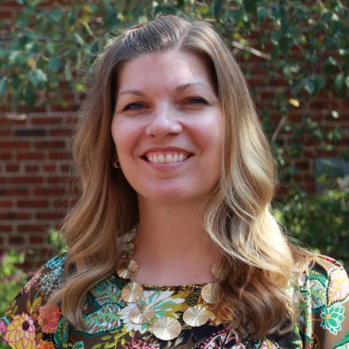 Nicole Hollywood_Headshot.jpg