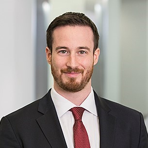 Elliot_Golding_Headshot_3.jpg
