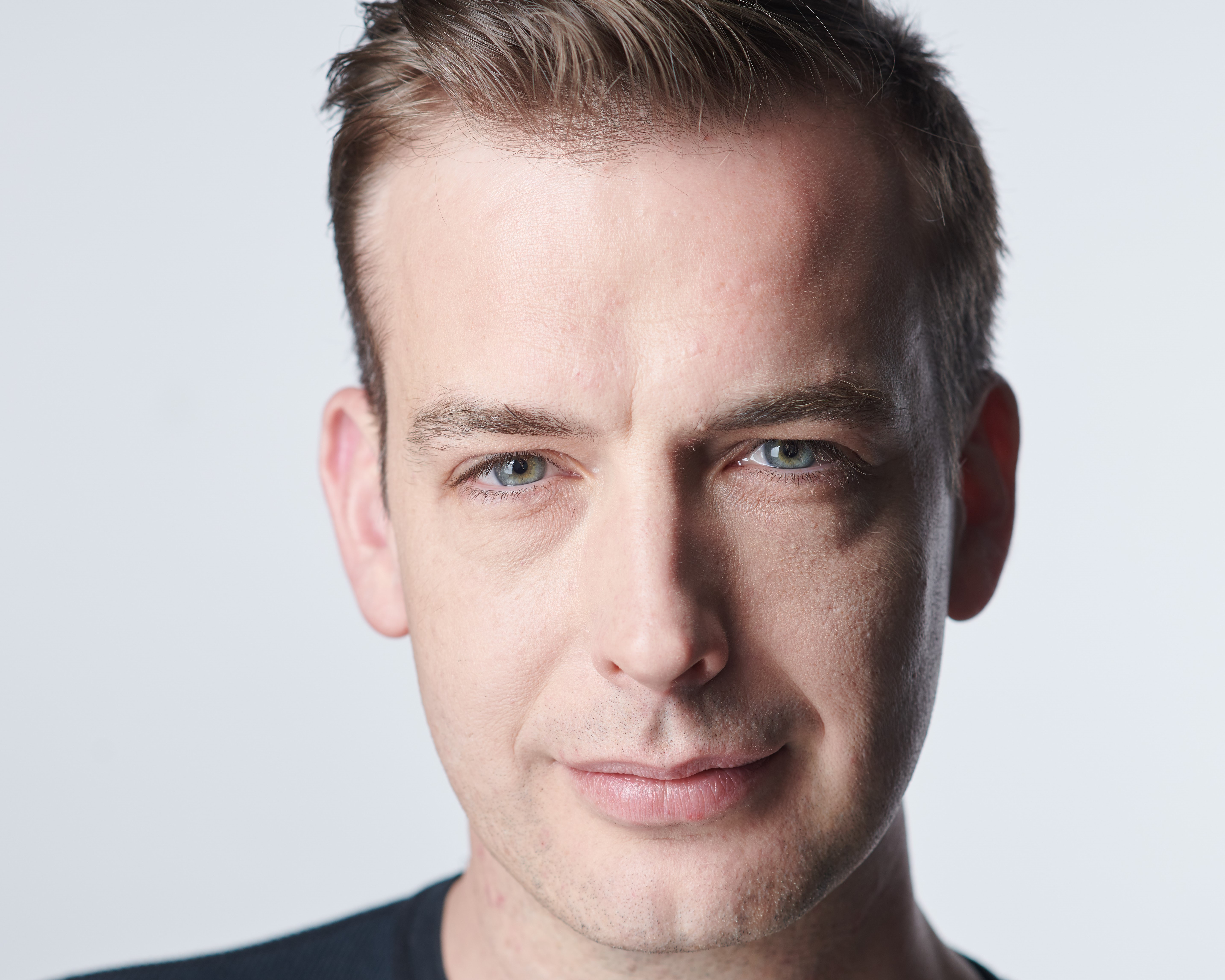Gabriel_Whalenwork_Headshot.jpg
