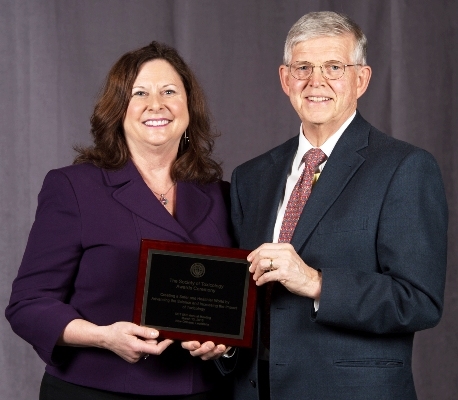 v22016 Merit Award AndersenandGaney.jpg