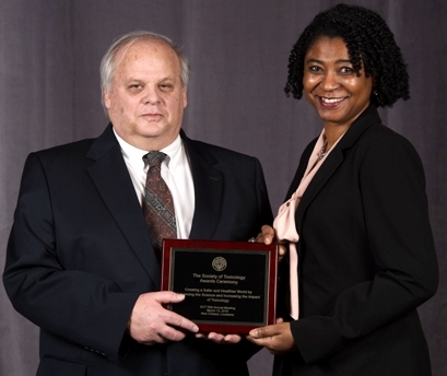 v22016 Education AwardReuhlandDavis(3).jpg