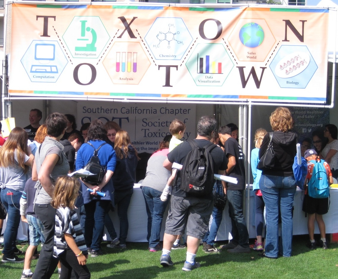 v2ToxTownBooth 078 (2).jpg