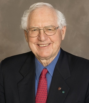 v2Distinguished Toxicology Scholar Award PhotoRoger McClellan.jpg