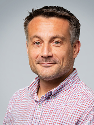 Prof. Mathieu Vinken headshot