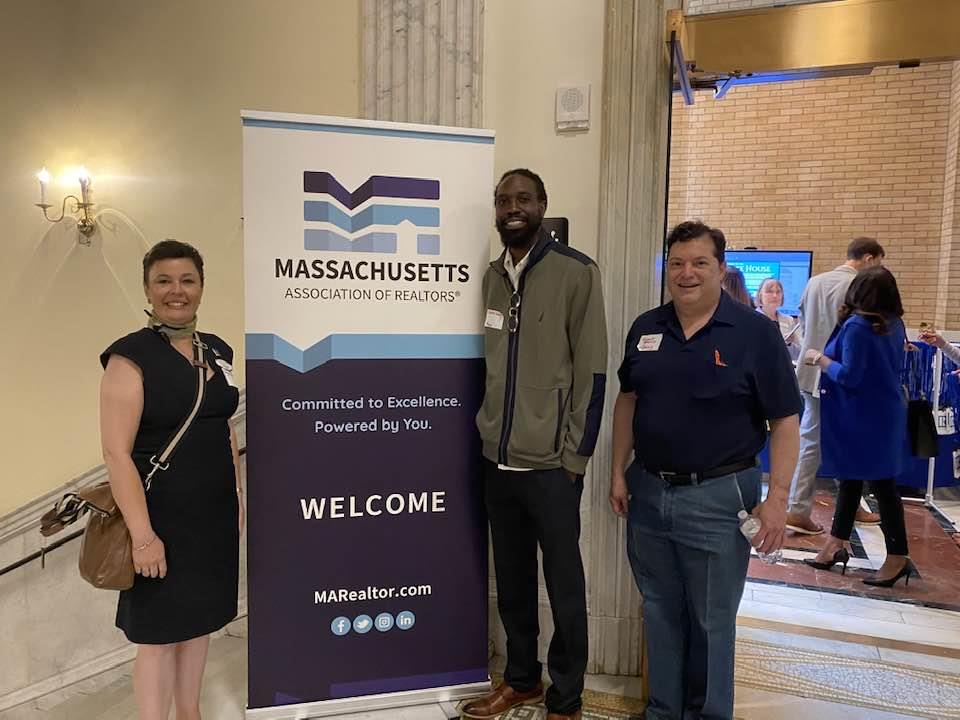 WHO WE R® - South Shore Realtors®