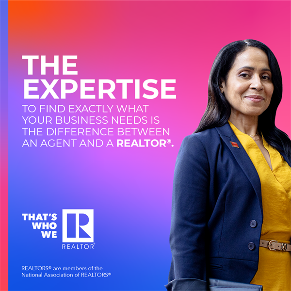 National association of Realtors, That's who we R campaign Pink Graphic 