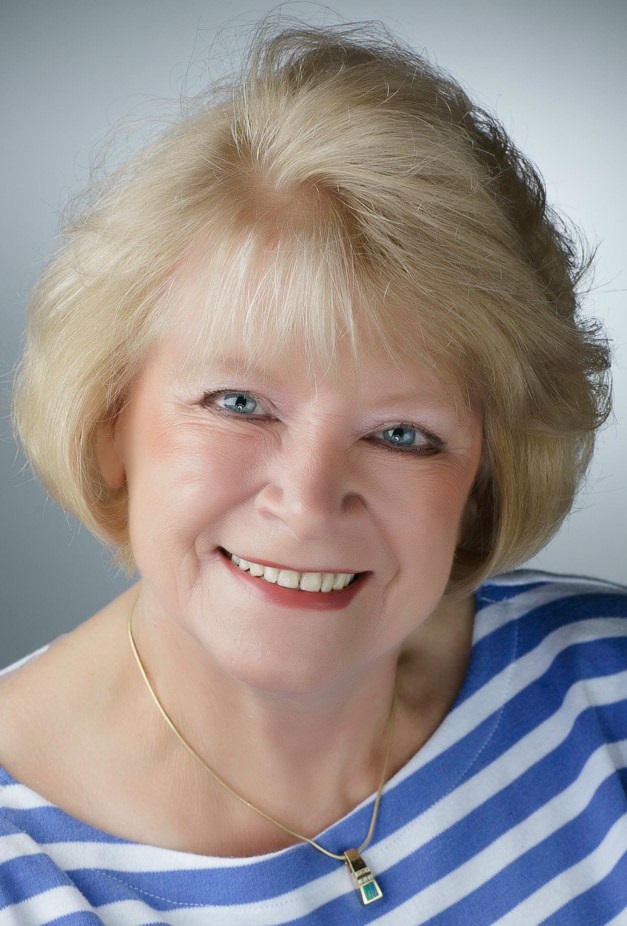 Immediate Past President Lynn Jones Space Coast REALTORS® Immediate Past President Lynn Jones