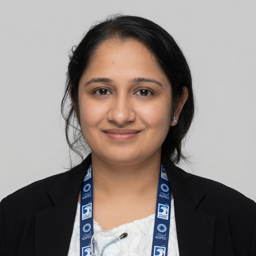 Headshot — Hitisha Dadlani