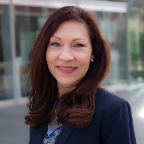 Linda Battalora
