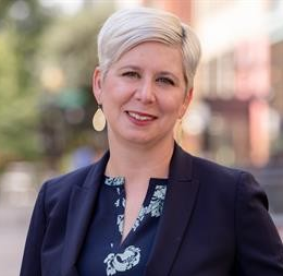 Photo of Sarah Spreitzer