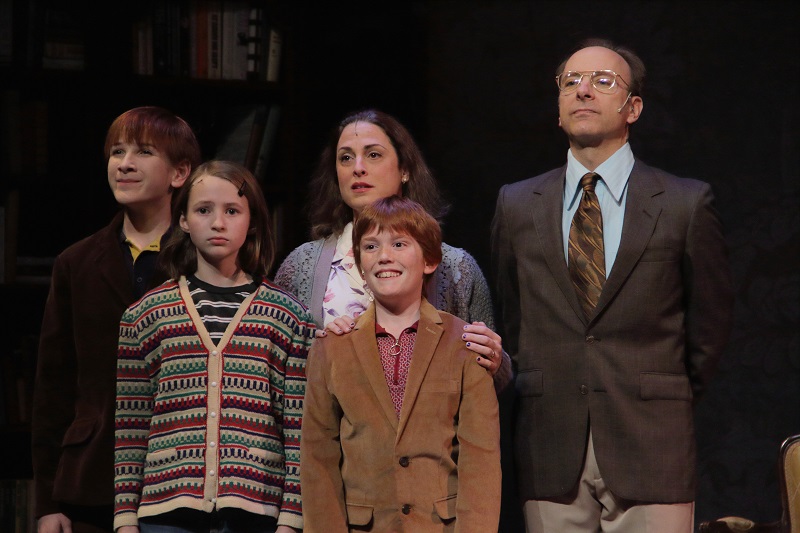 John Post, Caleigh Howell, Jack Wielar, April Post, and Craig Waletzko in Virginia Stage Company's production of FUN HOME. Photo by Samuel W. Flint