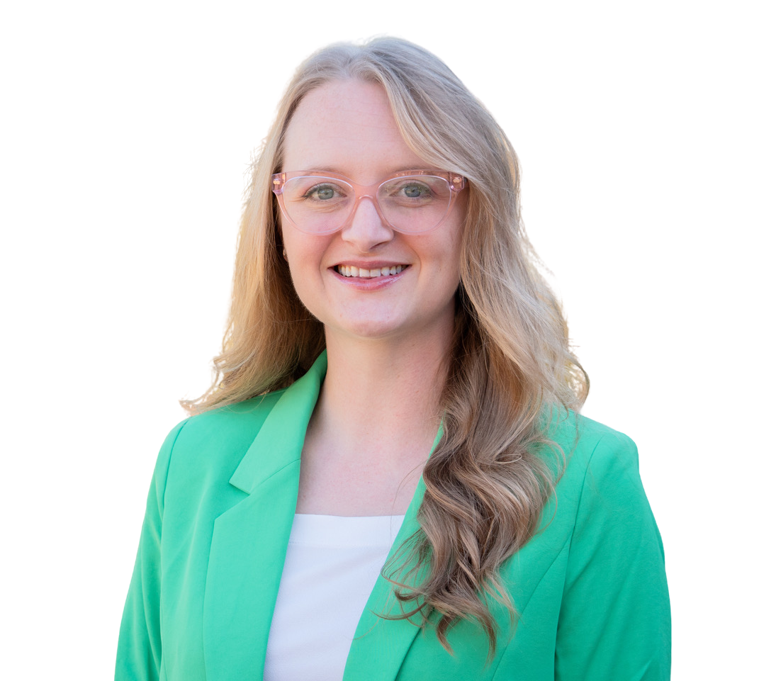 Danielle Barrett Headshot Picture