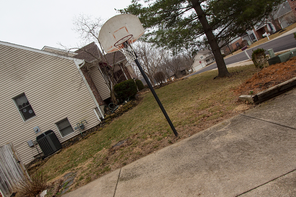 slanted basketball court