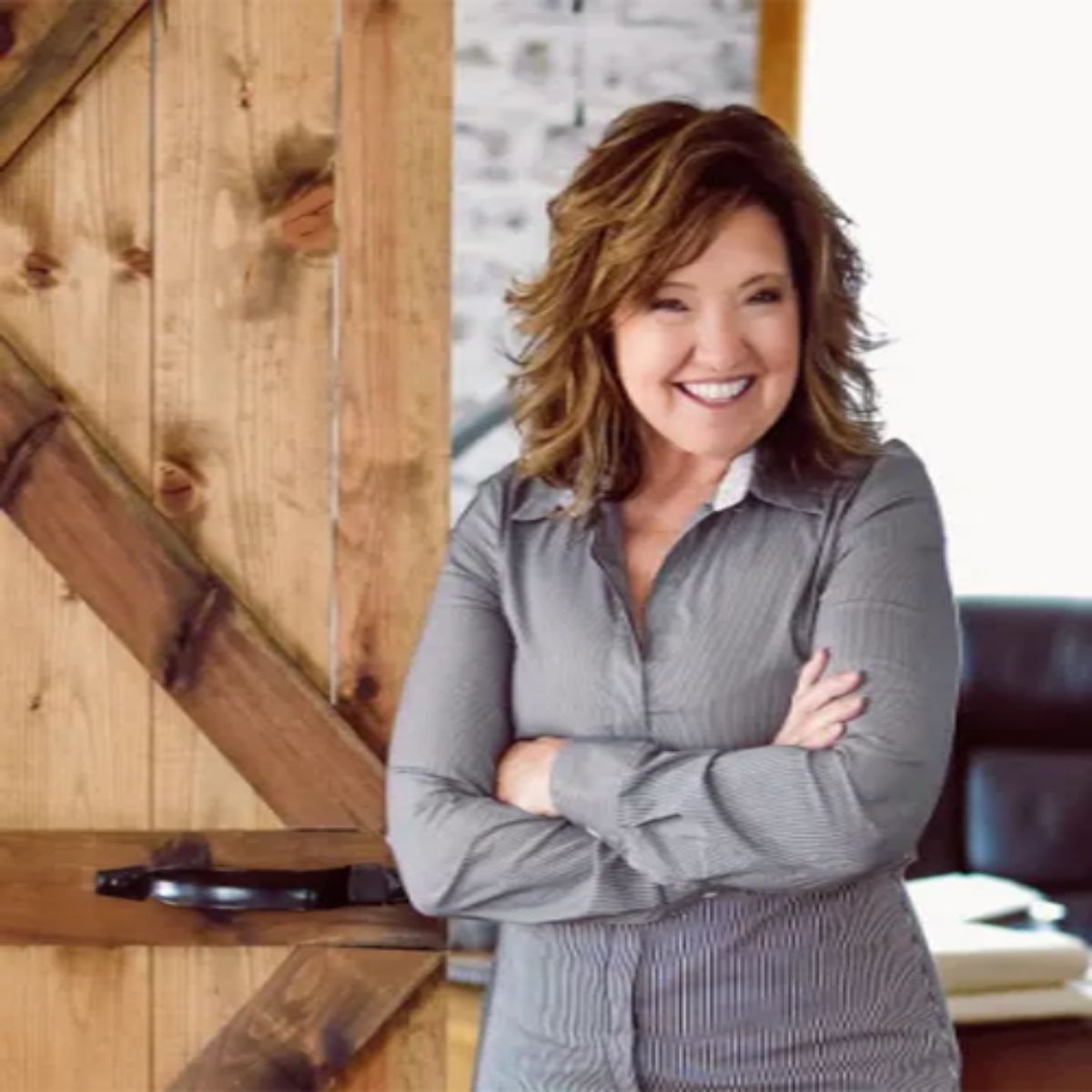 Portrait of Lori Alyea