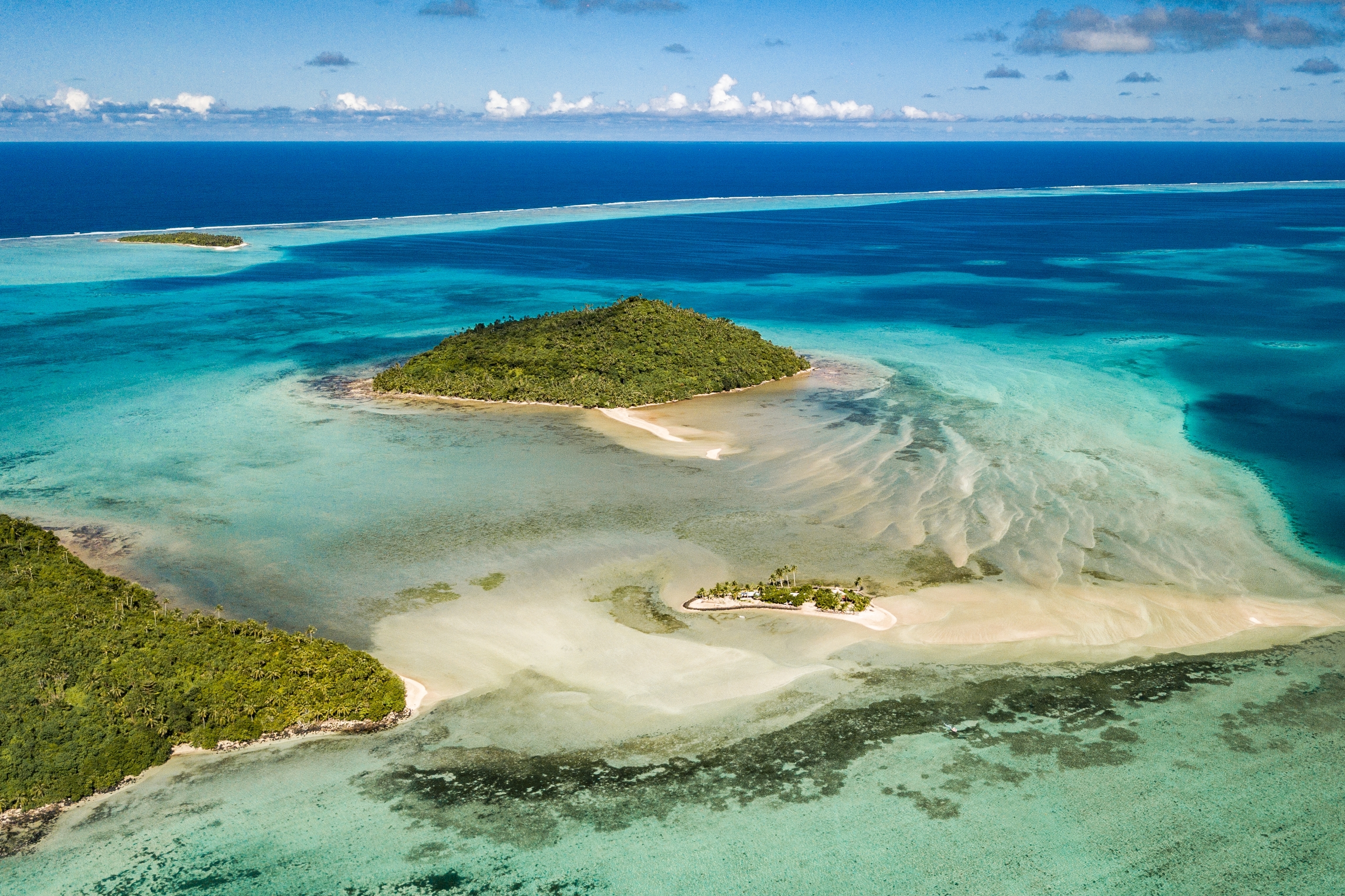 Fiji and Polynesia Sea