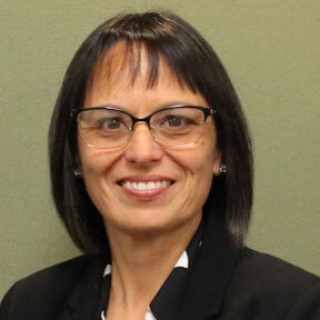 headshot of Kelly McMahon