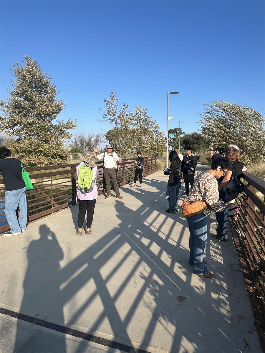 USGBC-Cal members and Cal Poly Pomona landscape architecture students listening to Gary Lai's narrative.