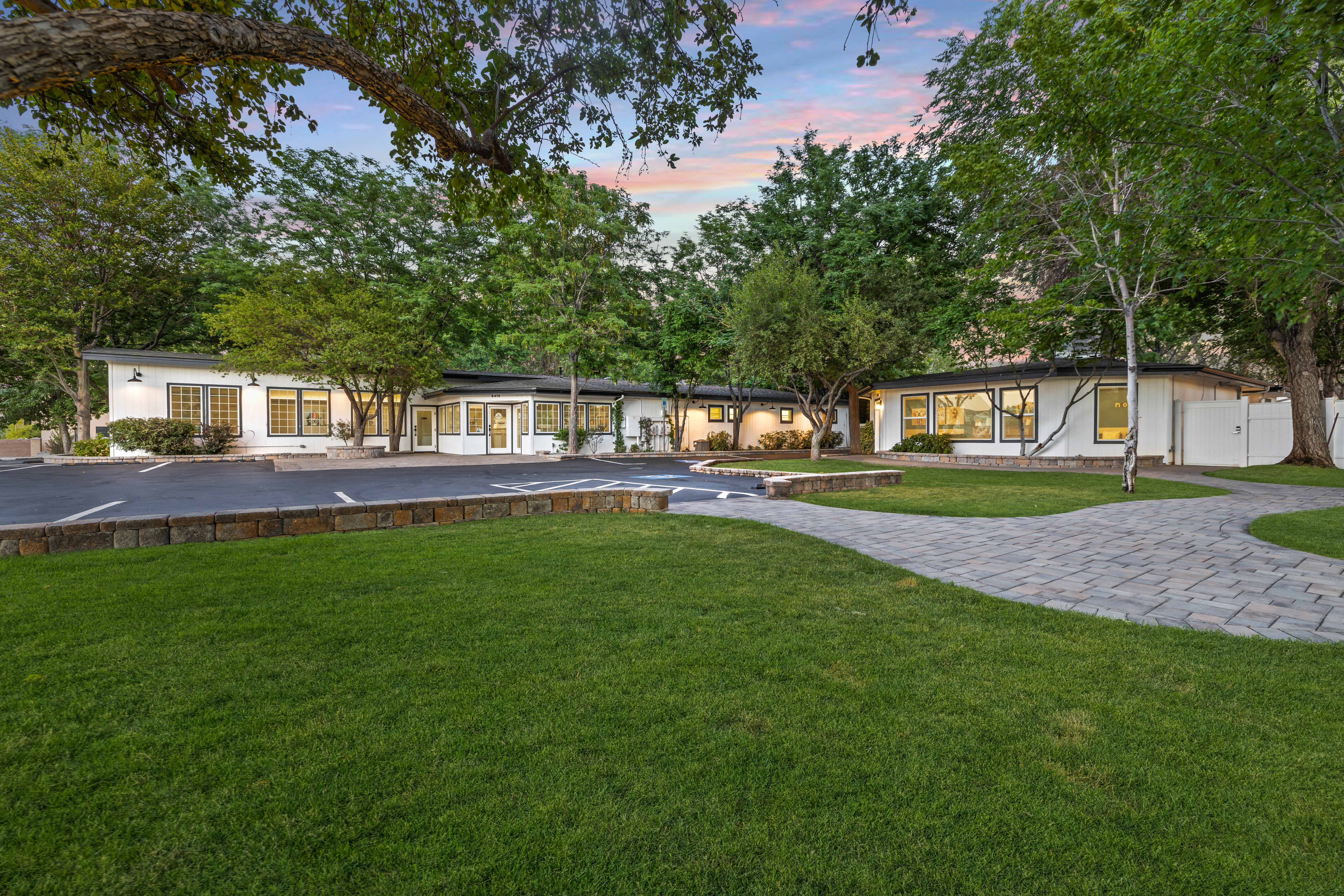 Mountain View Animal Hospital & Holistic Pet Center