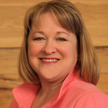 Erin Weinberg Headshot