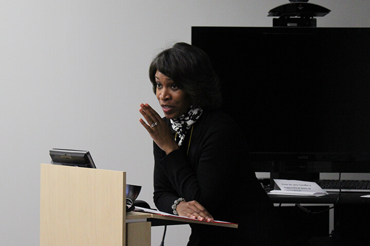 Kendyl Moss giving a presentation at a WISE Within session